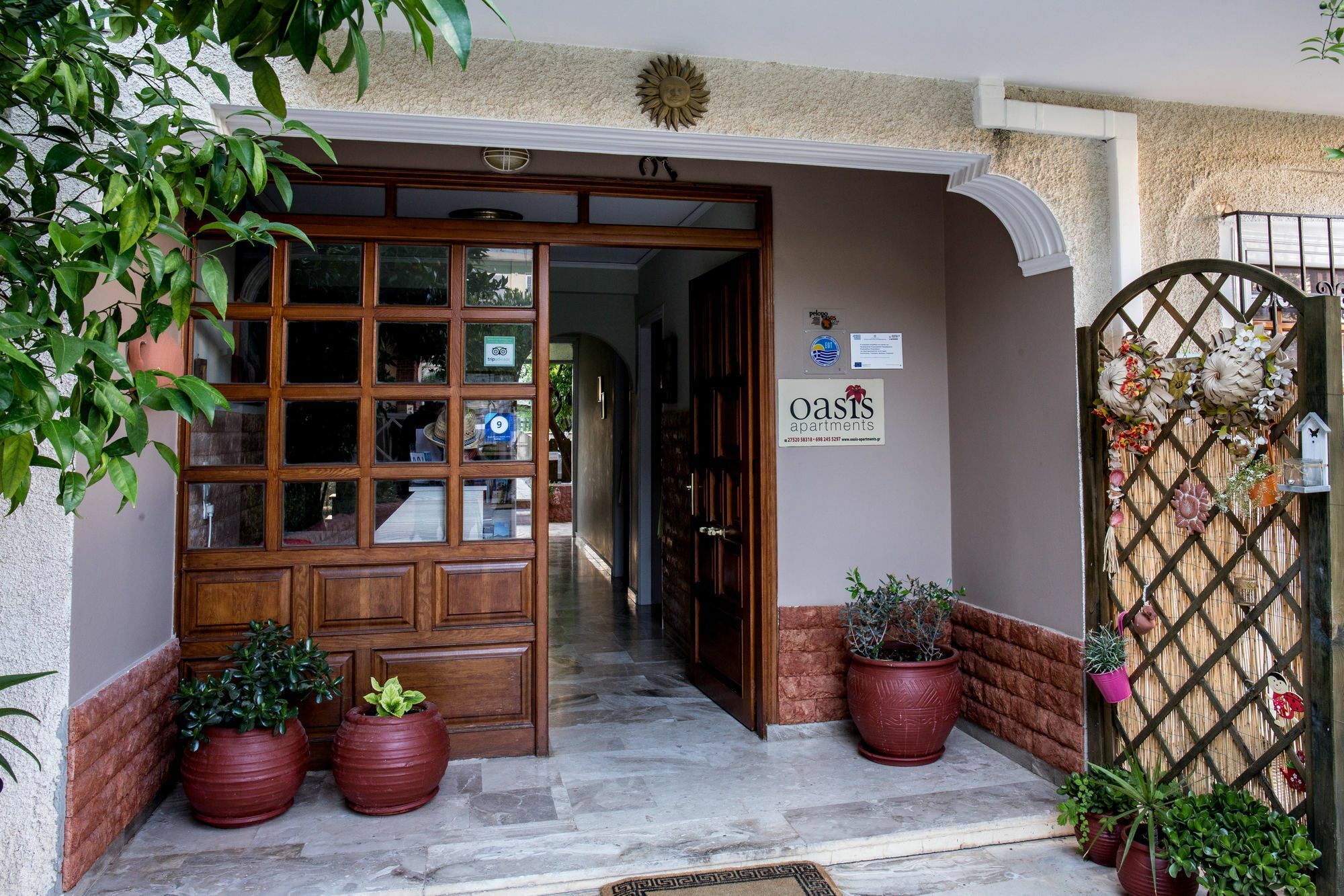 Oasis Apartments โตโล ภายนอก รูปภาพ