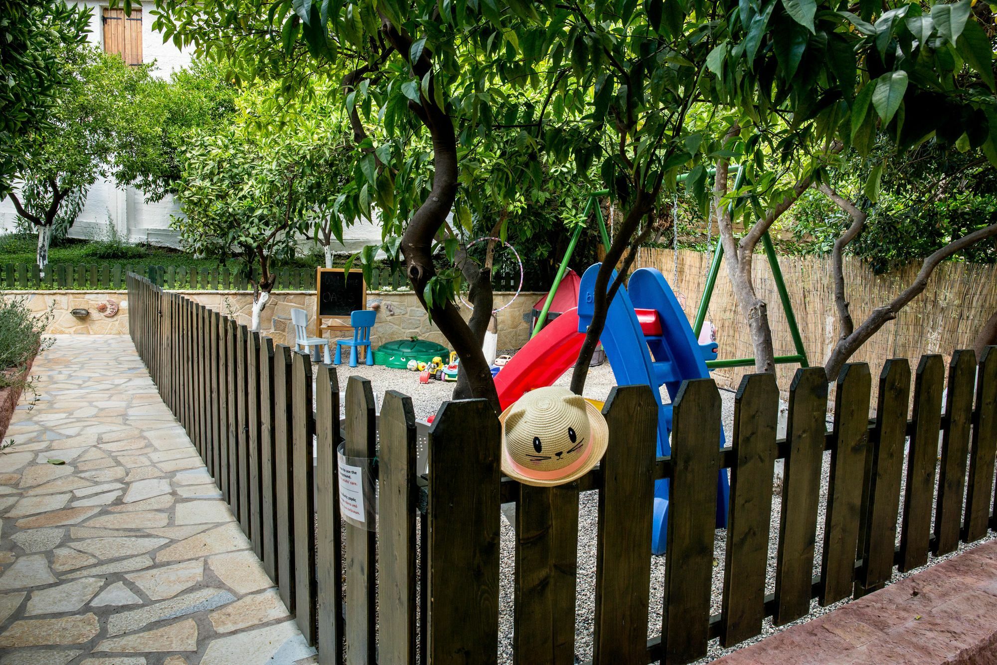 Oasis Apartments โตโล ภายนอก รูปภาพ