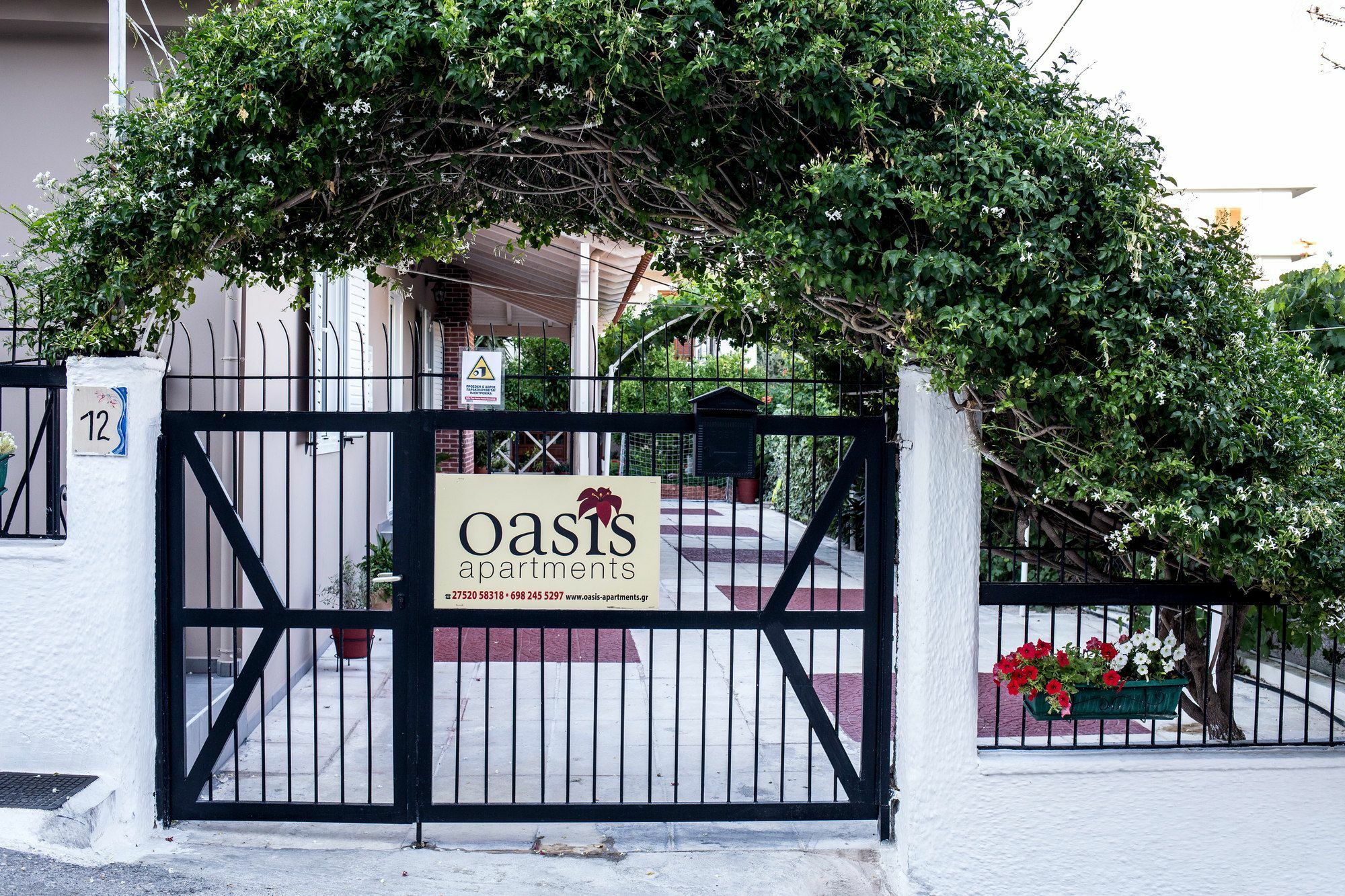 Oasis Apartments โตโล ภายนอก รูปภาพ